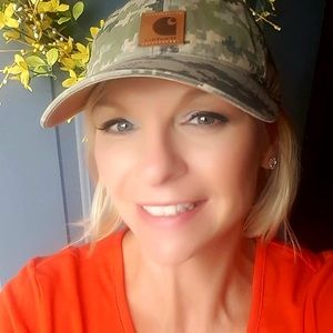 Meet your Posher, Ursula